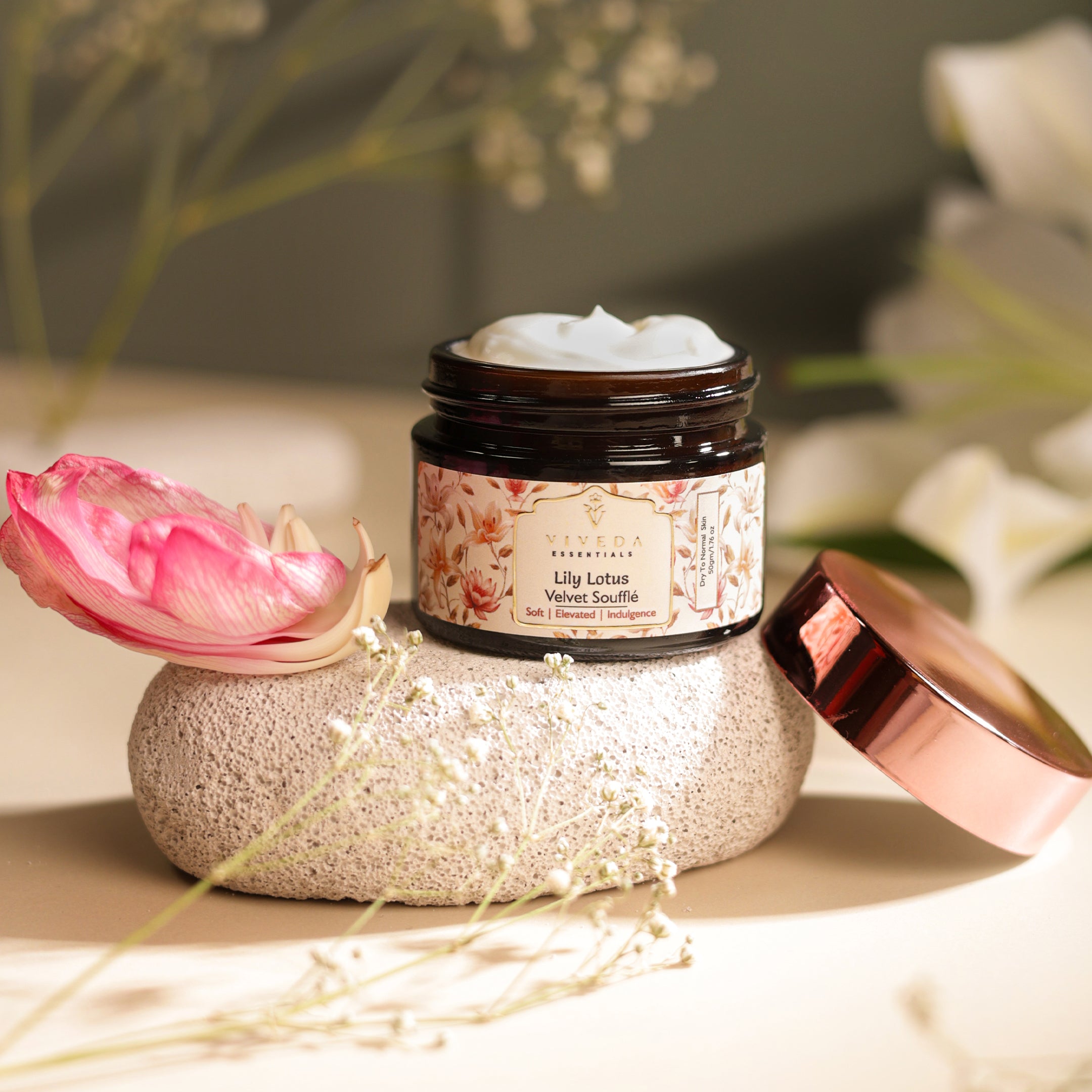 Lily Lotus Velvet Soufflé