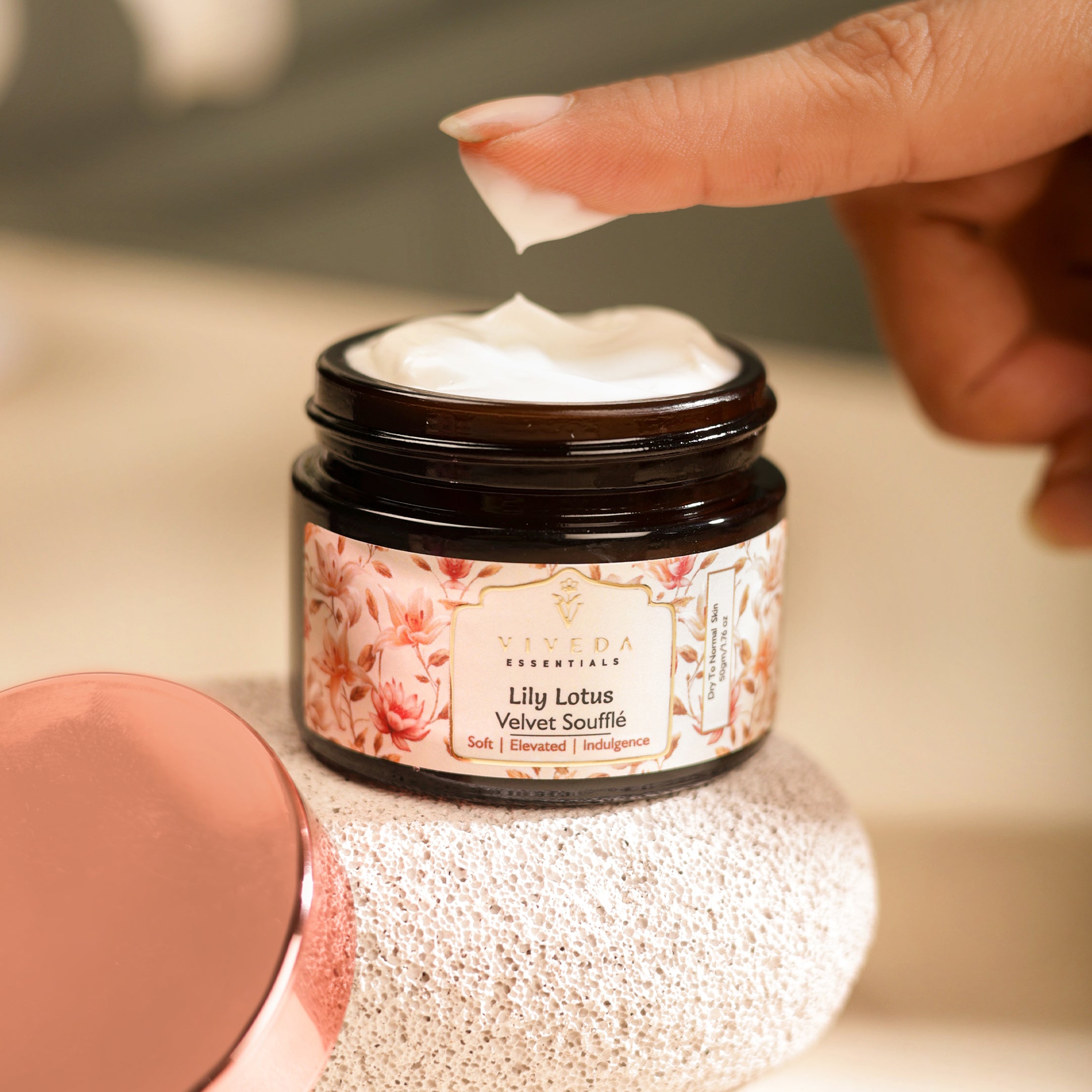 Lily Lotus Velvet Soufflé